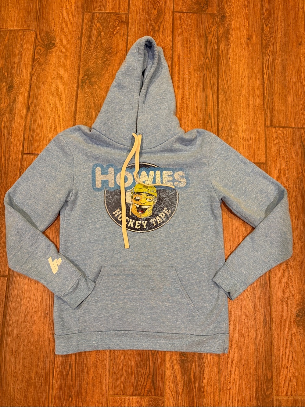 Howies hockey Light Blue Pullover Hoodie with Graphic Logo / large